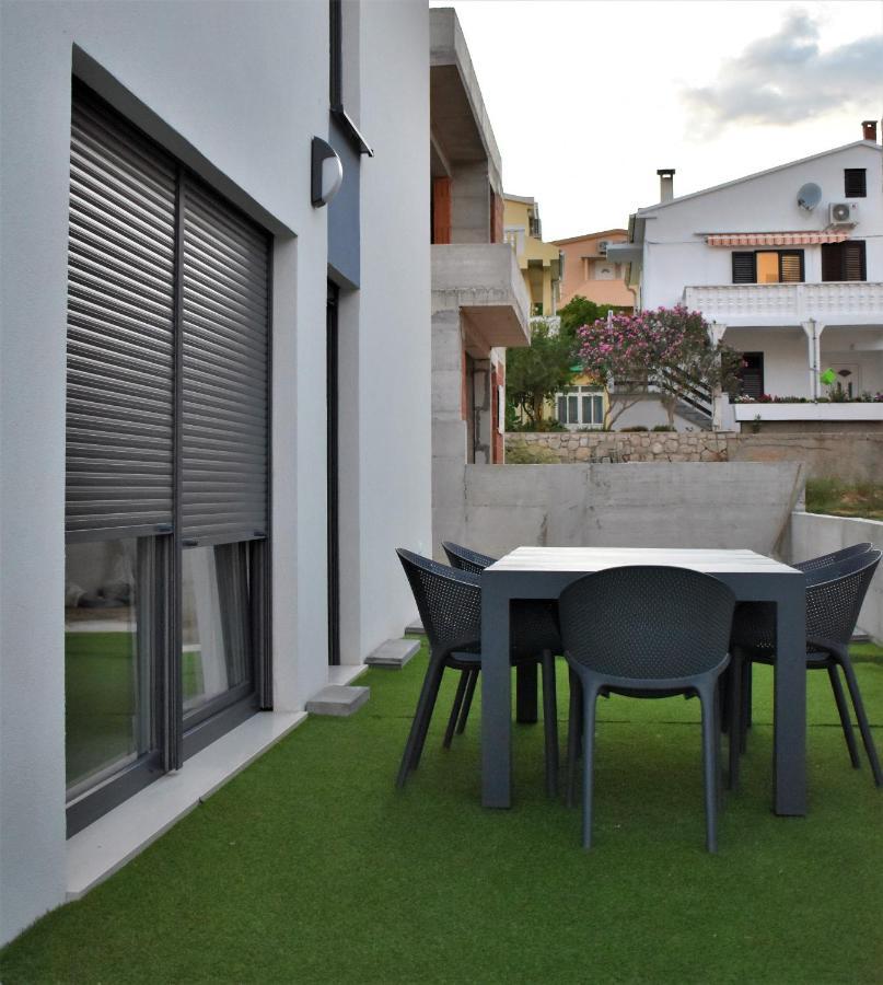 Villa Nana Pag باغ المظهر الخارجي الصورة